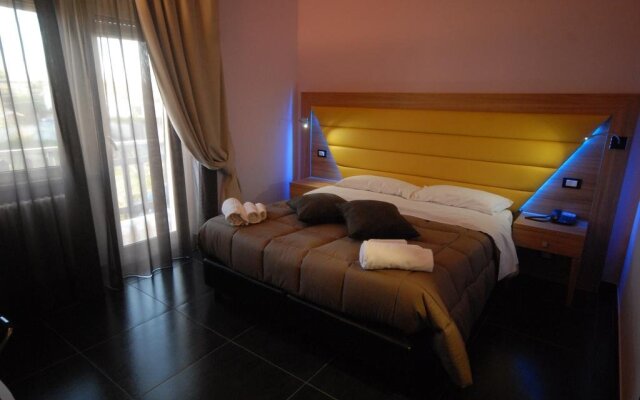 Отель Ostia Antica Suite B&B Остия-Антика комната для гостей