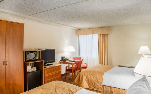 Holiday Inn Eau Claire-Campus Area/I-94