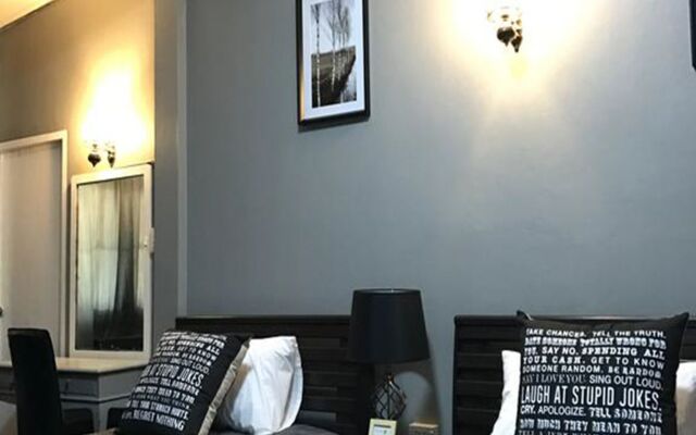 Отель Add Home Hostel Vipavadee Таиланд, Бангкок - отзывы, цены и фото номеров - забронировать отель Add Home Hostel Vipavadee онлайн комната для гостей