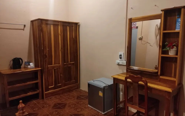 erawan guesthouse