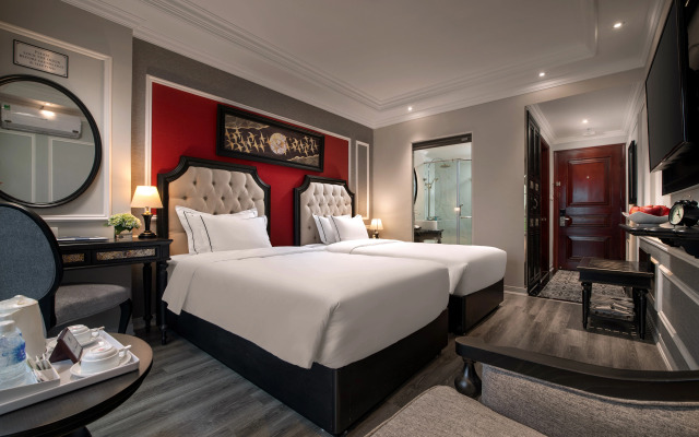 Acoustic Hotel & Spa