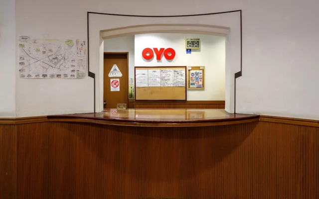 Hotel Posh by OYO Rooms
