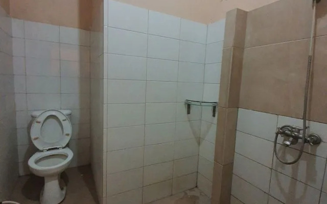 OYO 2000 Dago Asri Guesthouse