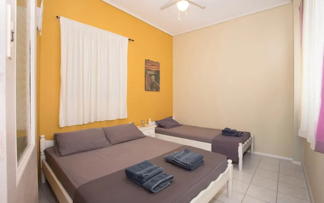 Kalamata s Handmade Apartment
