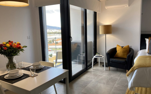E1 Suites & Spa