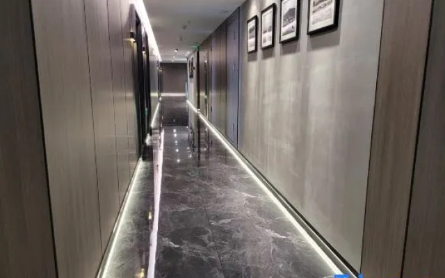 Yinshi Shiguang Homestay (Weihai Hanlefang Railway Station)