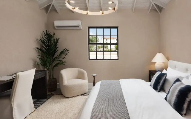 Luxe Retreat With Private Pool - The June 4 Bedroom Villa