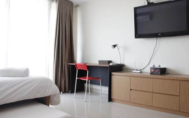 Comfortable Studio at Beverly Dago Apartment near ITB