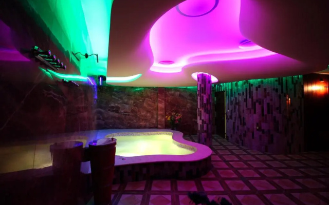 Discret Hotel