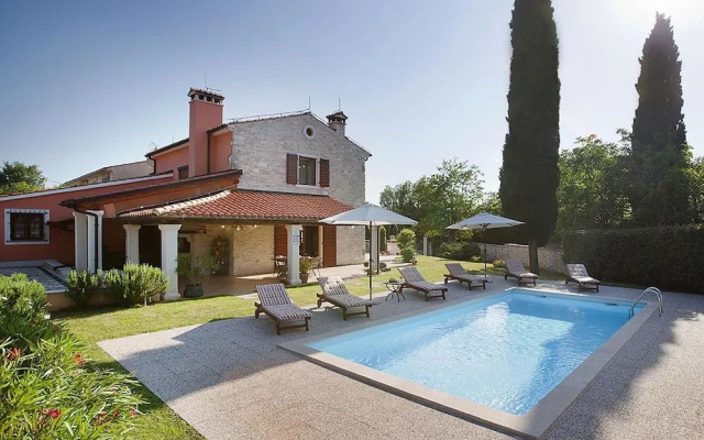 Istrian Villa Fendi Rebici