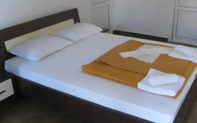 Apartments Drobni Pijesak