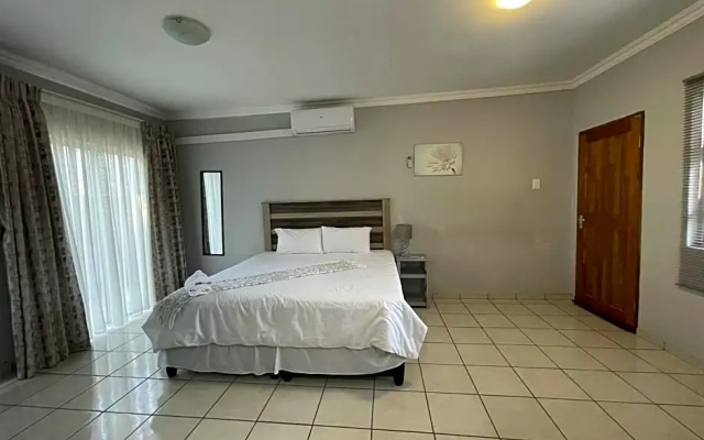 Hinterland Lodge