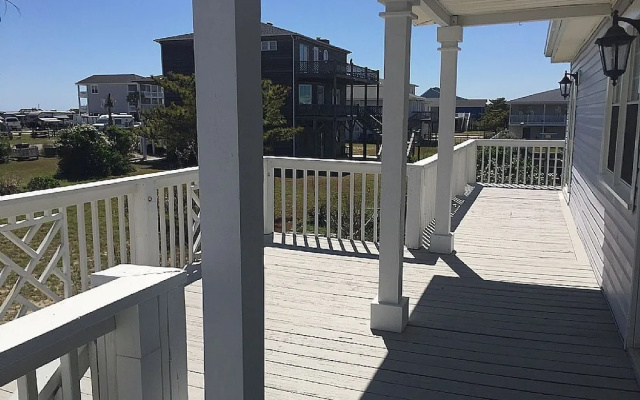 Sunlight - 4 Br Home