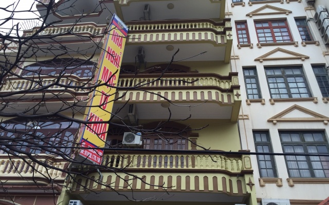 Mac Tu Khoa Hostel вид на фасад