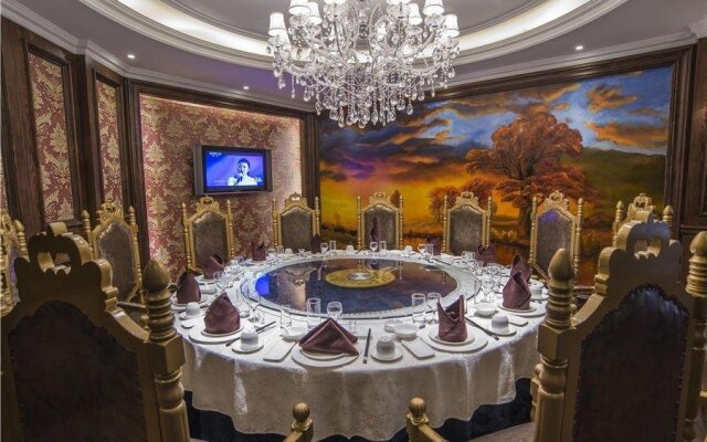 Yijia Chain Hotel