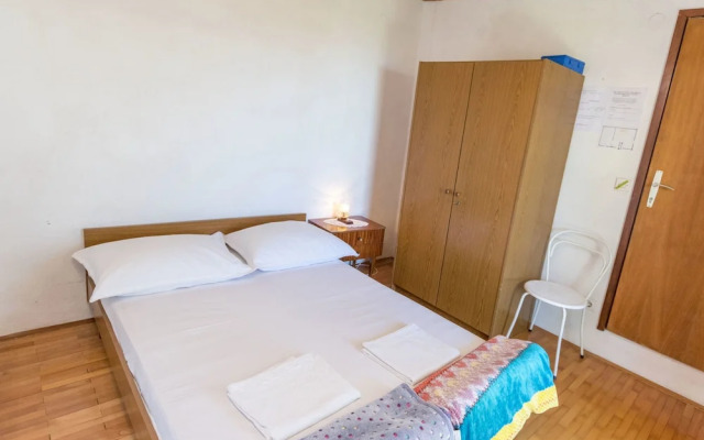 Apartments and Room Milka-jere