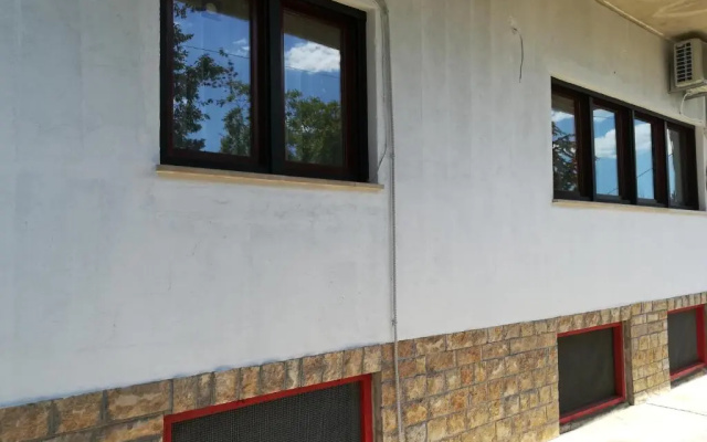 Apartment MIS Floura