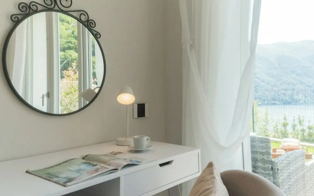 Villa Caterina–Lake View Terrace and Garden