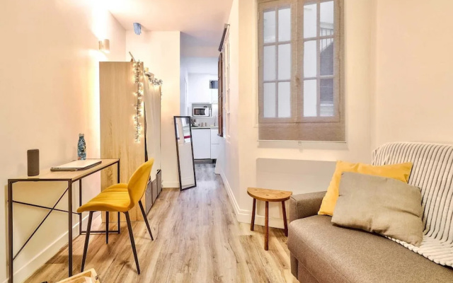 Very Nice Studio in the 1st Arr. Paris
