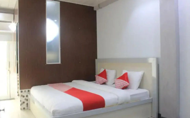Townhouse Oak near Tugu Simpang Lima formerly GM Inn Hotel