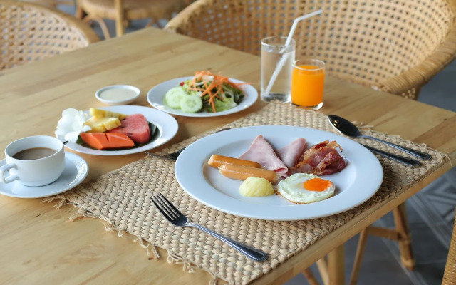 Navela Hotel & Banquet