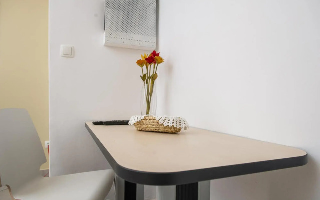 Roze Apartment