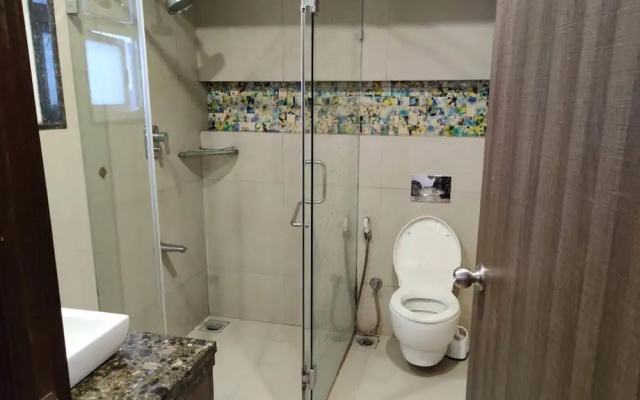 Aarju Luxurious Wave