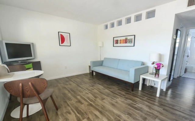 Regency Inn & Suites