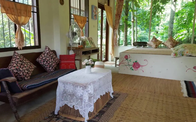 Chiang Dao Hut