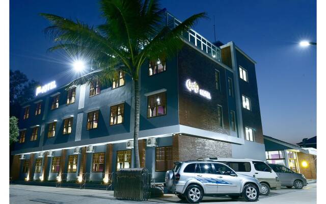 Gold Hotel вид на фасад