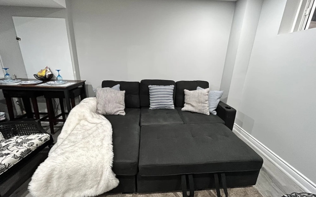 Luxury 2 bedroom 2 full baths rooms