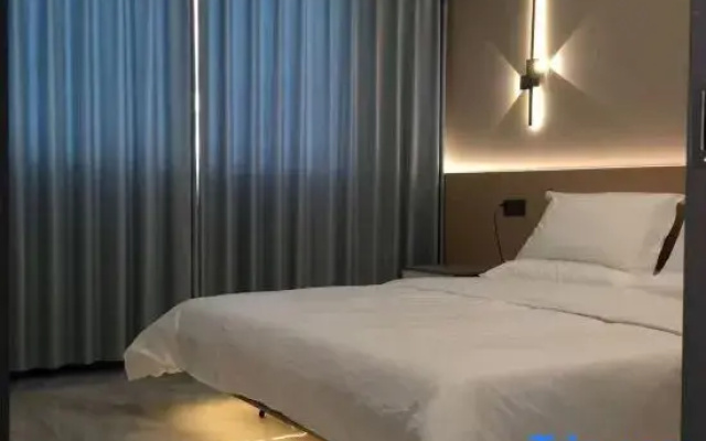 Hefeng Fengluo Guesthouse