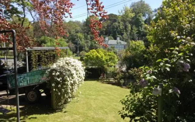 The Argoed Bed  Breakfast