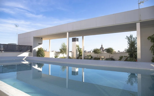 nQn Aparts & Suites Sevilla