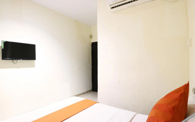 CJL Hotel