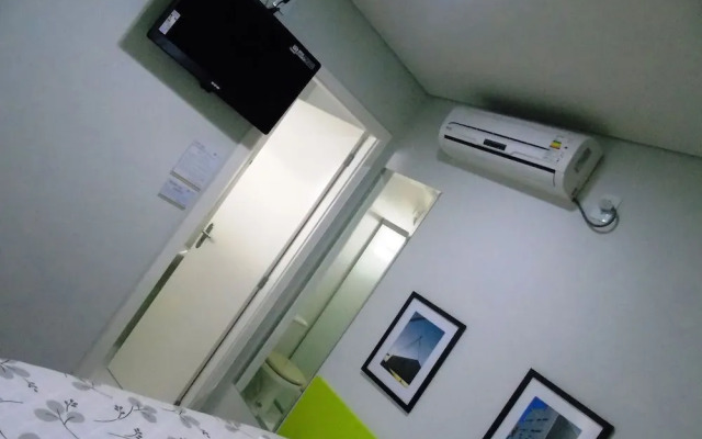 EcoBox Hotel