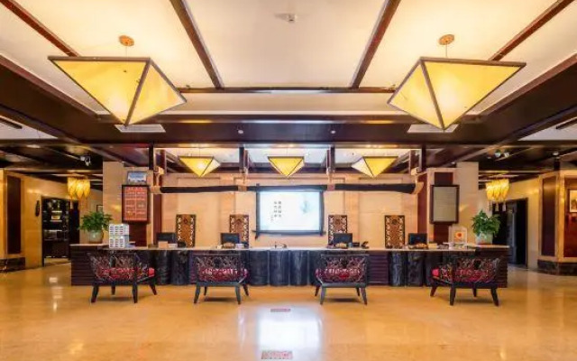Sichuan Tianci Jianmenguan Hot Spring Resort Hotel