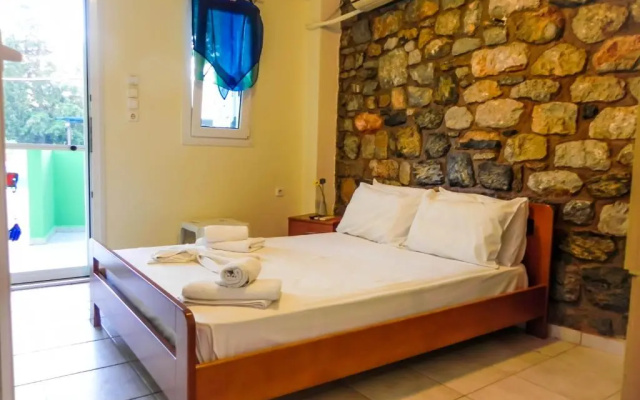 Voula Ilias Studios
