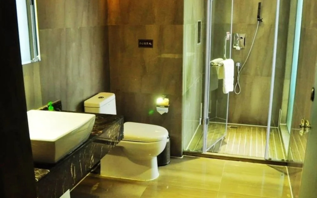 Tianhao Huaxiangcun Hotel