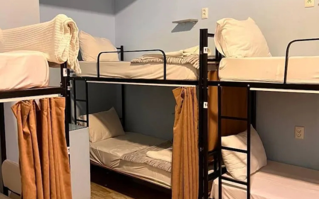 TbilHome hostel