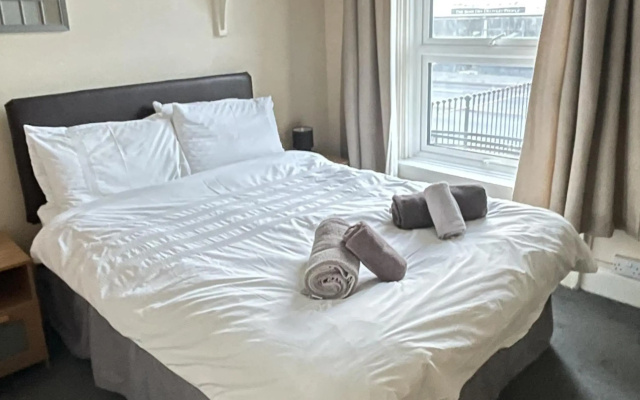 Admiral Blake Guest House