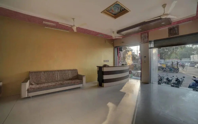 Shri Sai Paradise Hotel & Restaurant