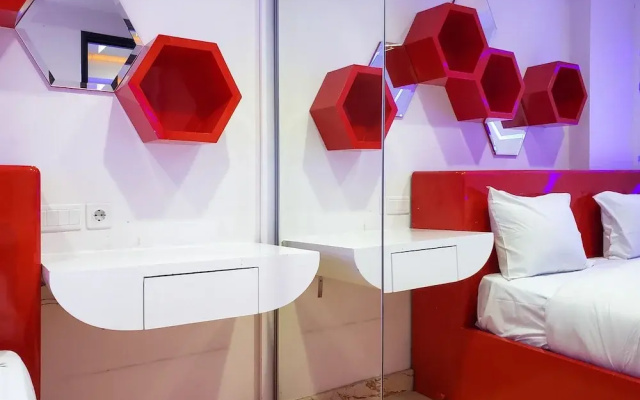 Nice And Comfort 2Br At Belmont Residence Puri Apartment