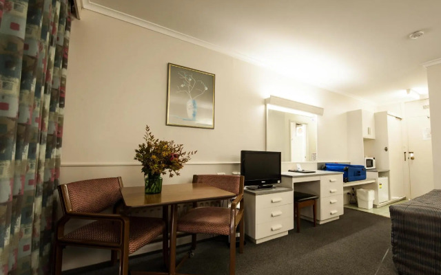 Parklane Motel