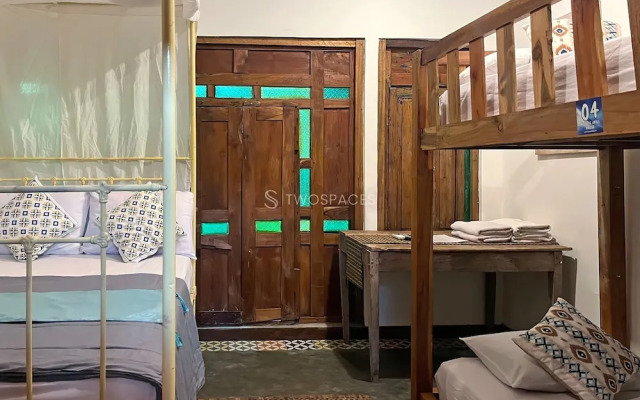 TwoSpaces Living at Kayu Beach Villa, Nusa Dua Beach