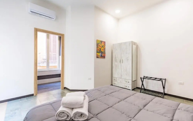 Apartment 2 in Napoli