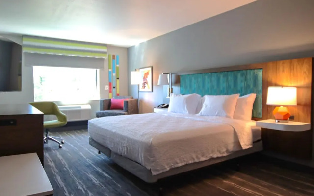 Hampton Inn By Hilton Lead