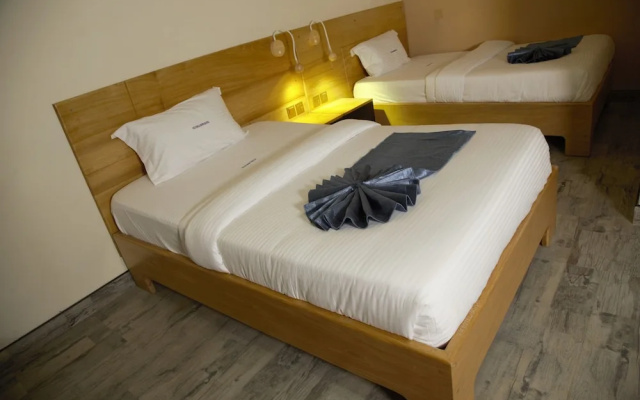 Victoria Mews Hotel