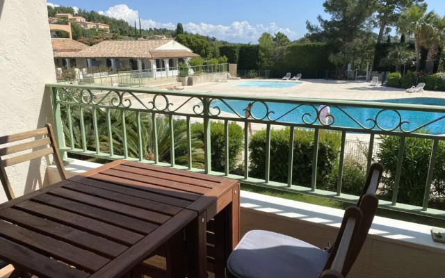 Appartement Les Issambres, 2 pièces, 4 personnes - FR-1-226-465