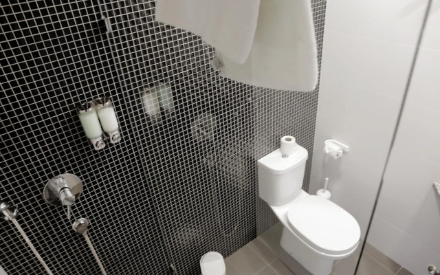 Hotel M